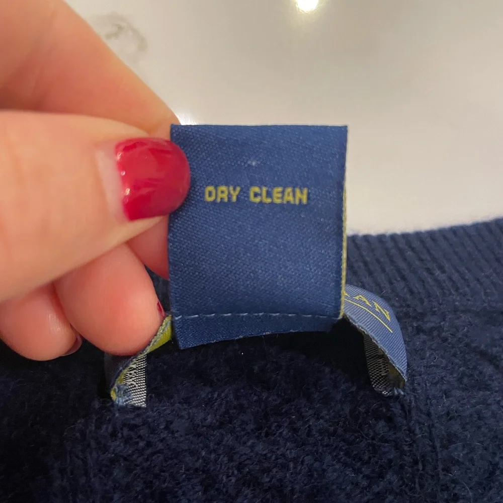 Joseph & Lyman cashmere blue cable knit sweater. Size XL - Picture 9 of 10